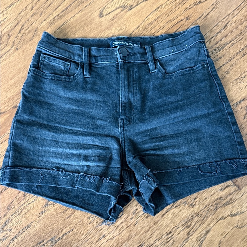 Calvin Klein black Denim High-Rise Women's Shorts size 25